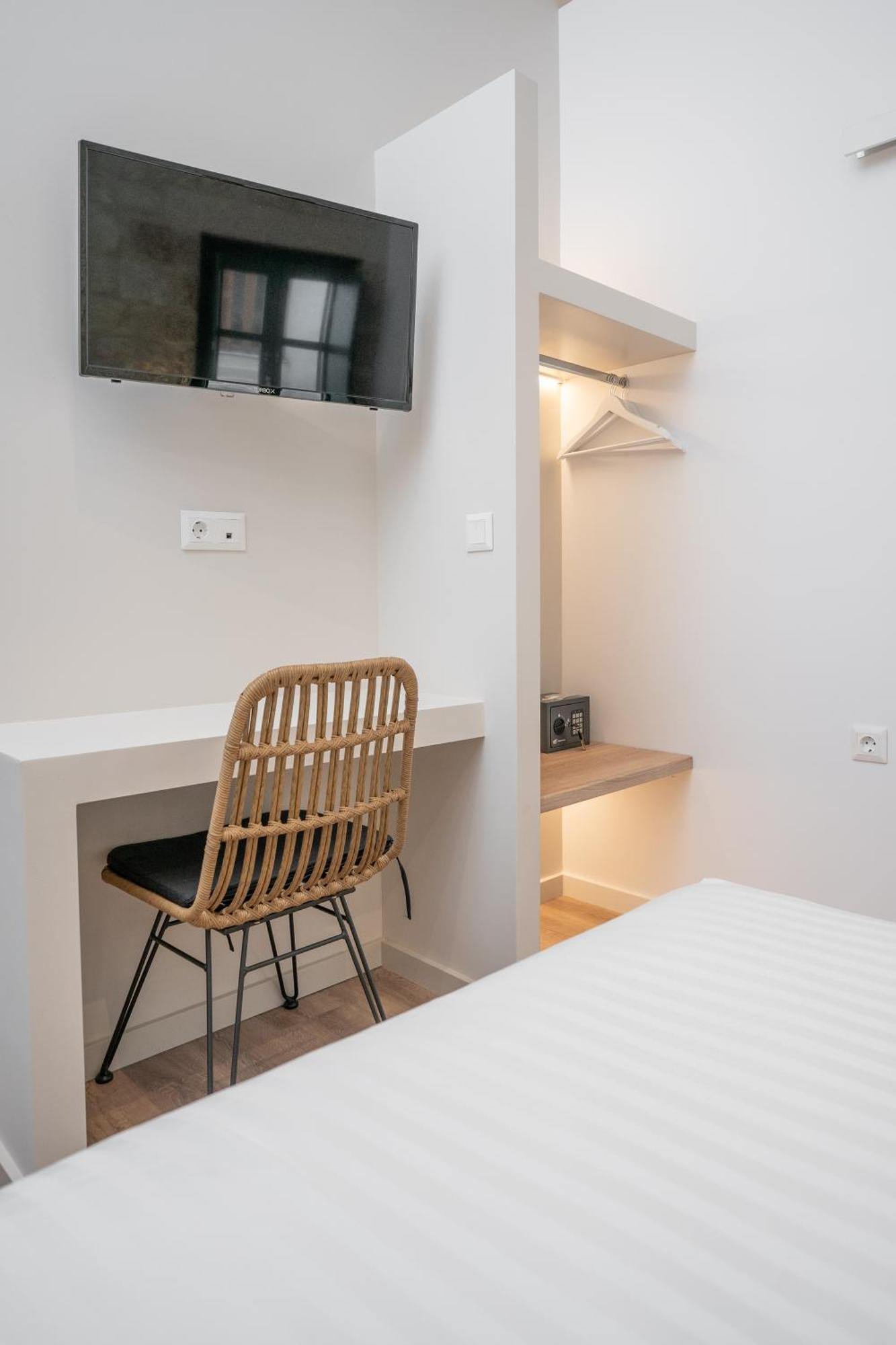 Olvio Suites Kardamyli Exterior foto